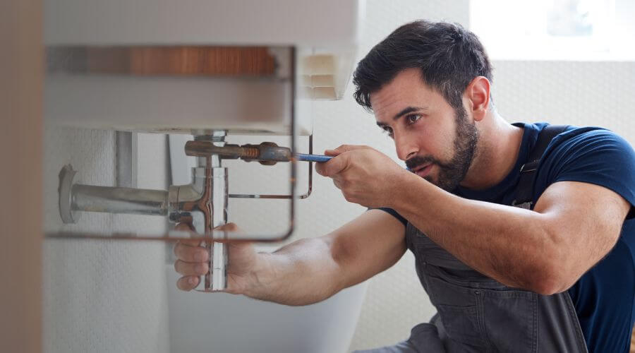 Local water heater installation in Twelve Mile, IN